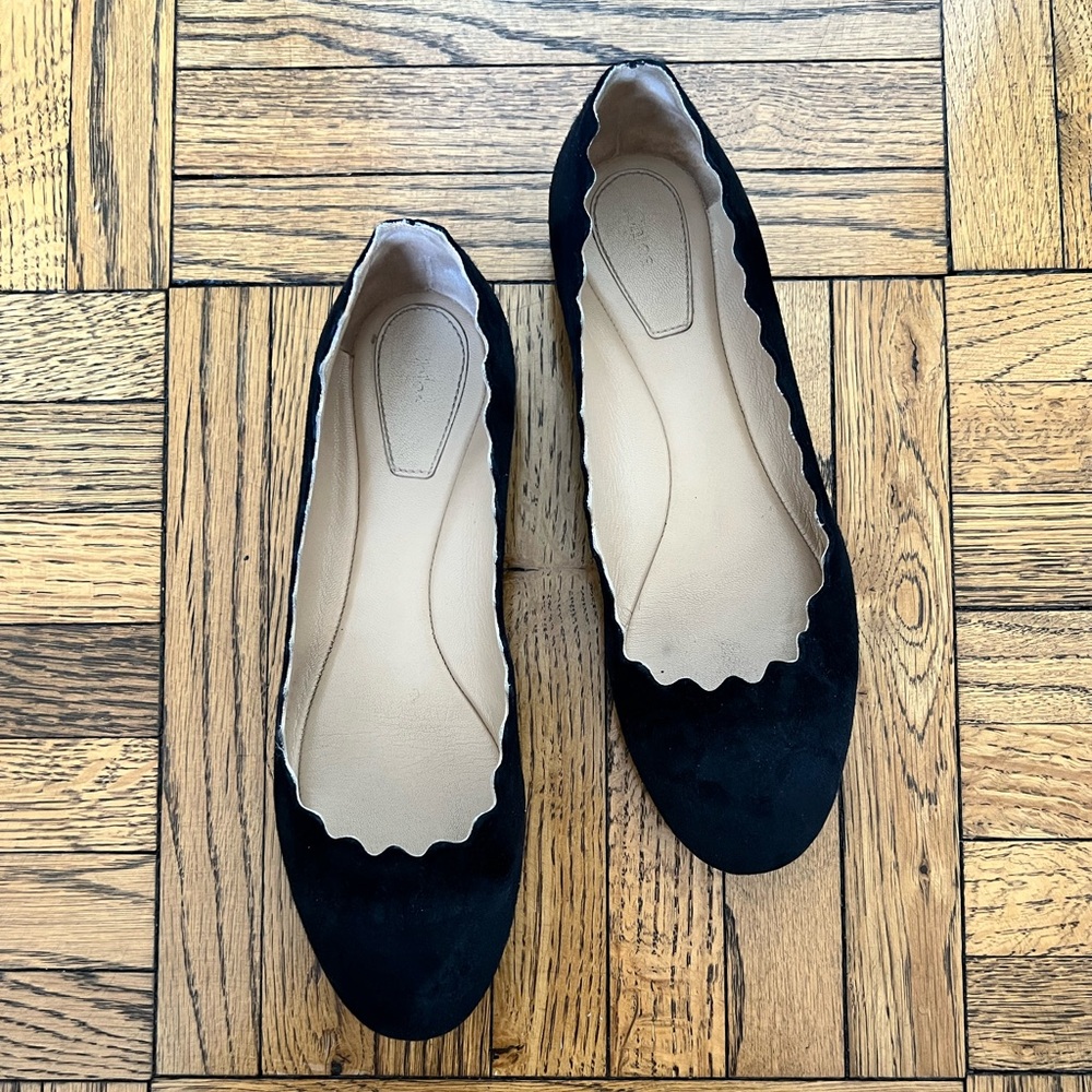 Chloé Scalloped Suede Ballet Flats - Size 6.5 🖤
